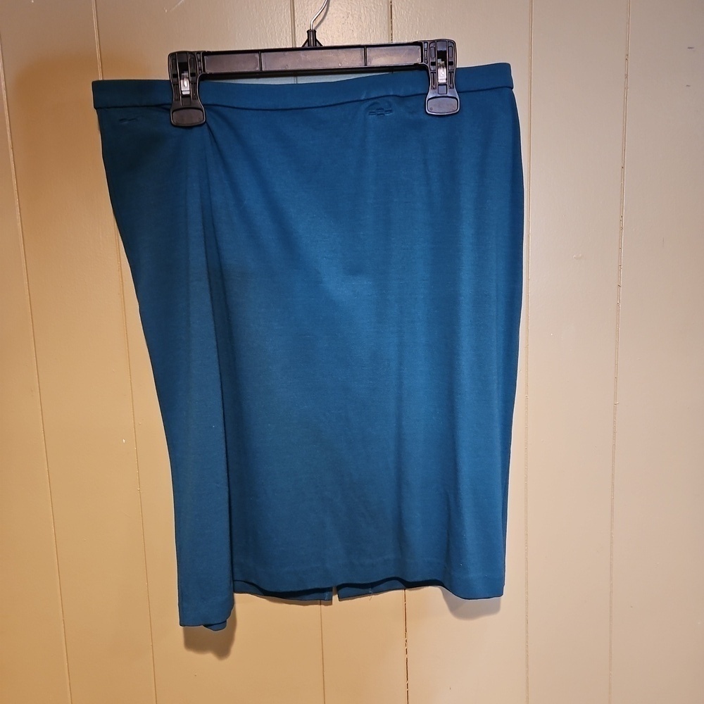 Natori Pull-On Skirt, Teal Green, Plus-Size L, Stretchy